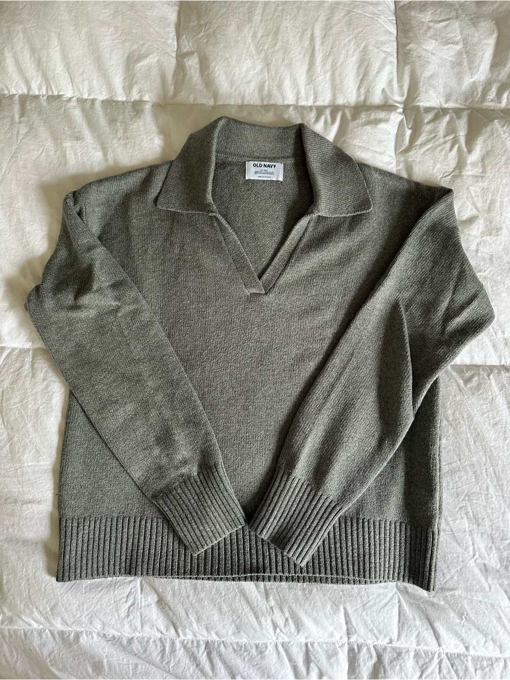 TALL Old Navy Grey V-Neck Knit Polo Sweater